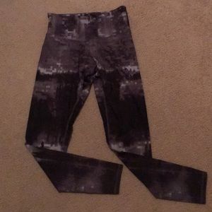 Geometric patterned jogger/leggings